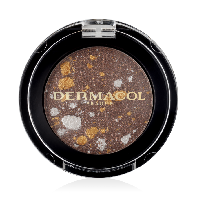 Eyeshadow with a shimmering effect